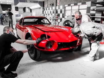 Renowacja klasycznej Toyoty 2000GT w RPA